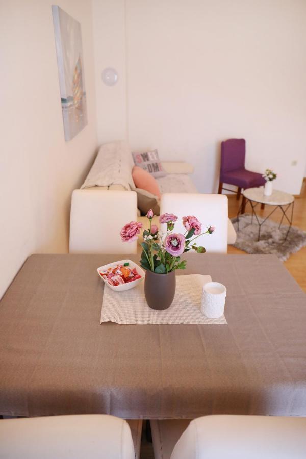 Apartmani Junto Preko Esterno foto